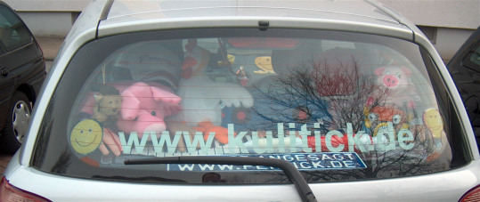 WAS GLOTZTE SO KLUG HINTER MIR JA DICH MEINen WIR!!!!!